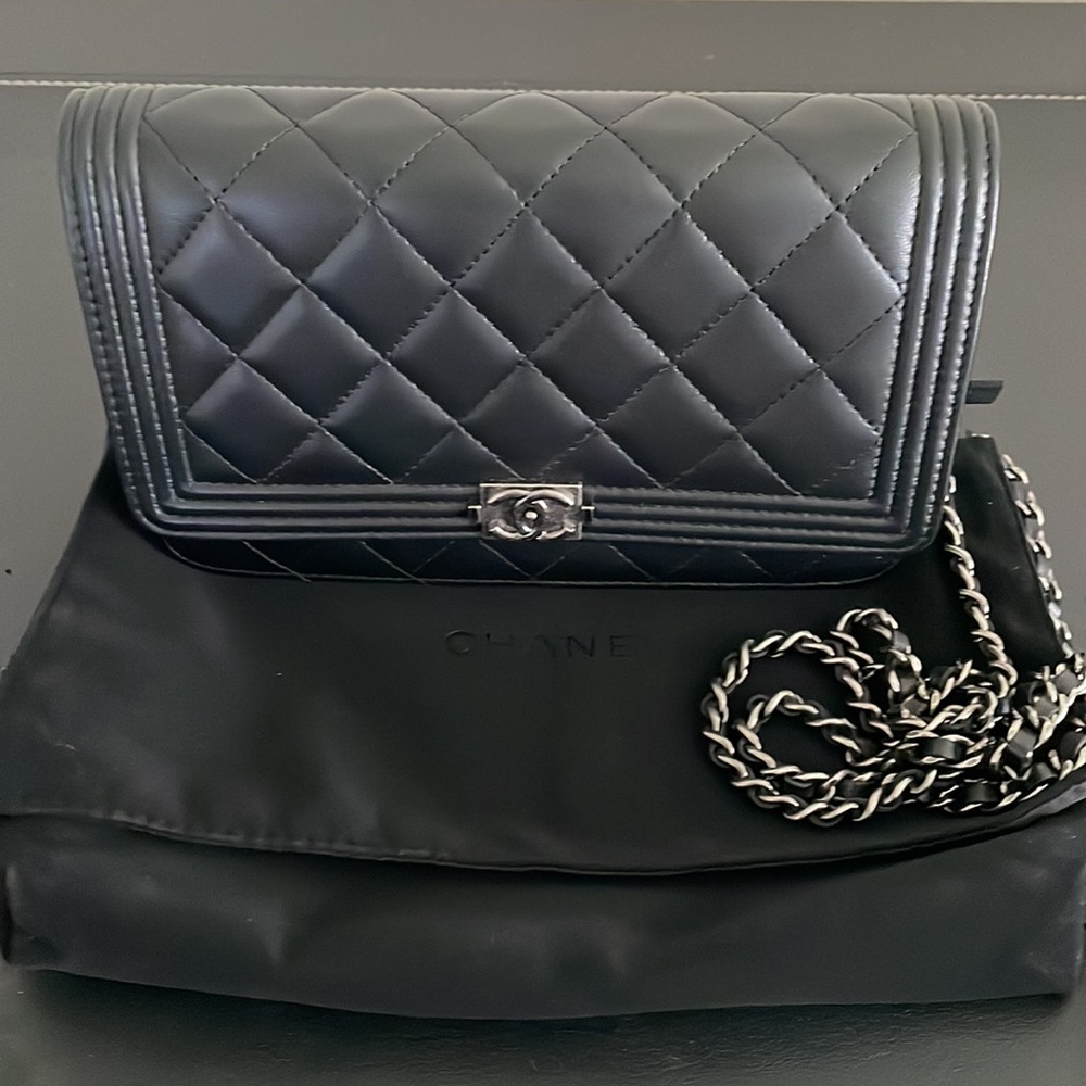 Chanel BOY WOC - Picture 2 of 12